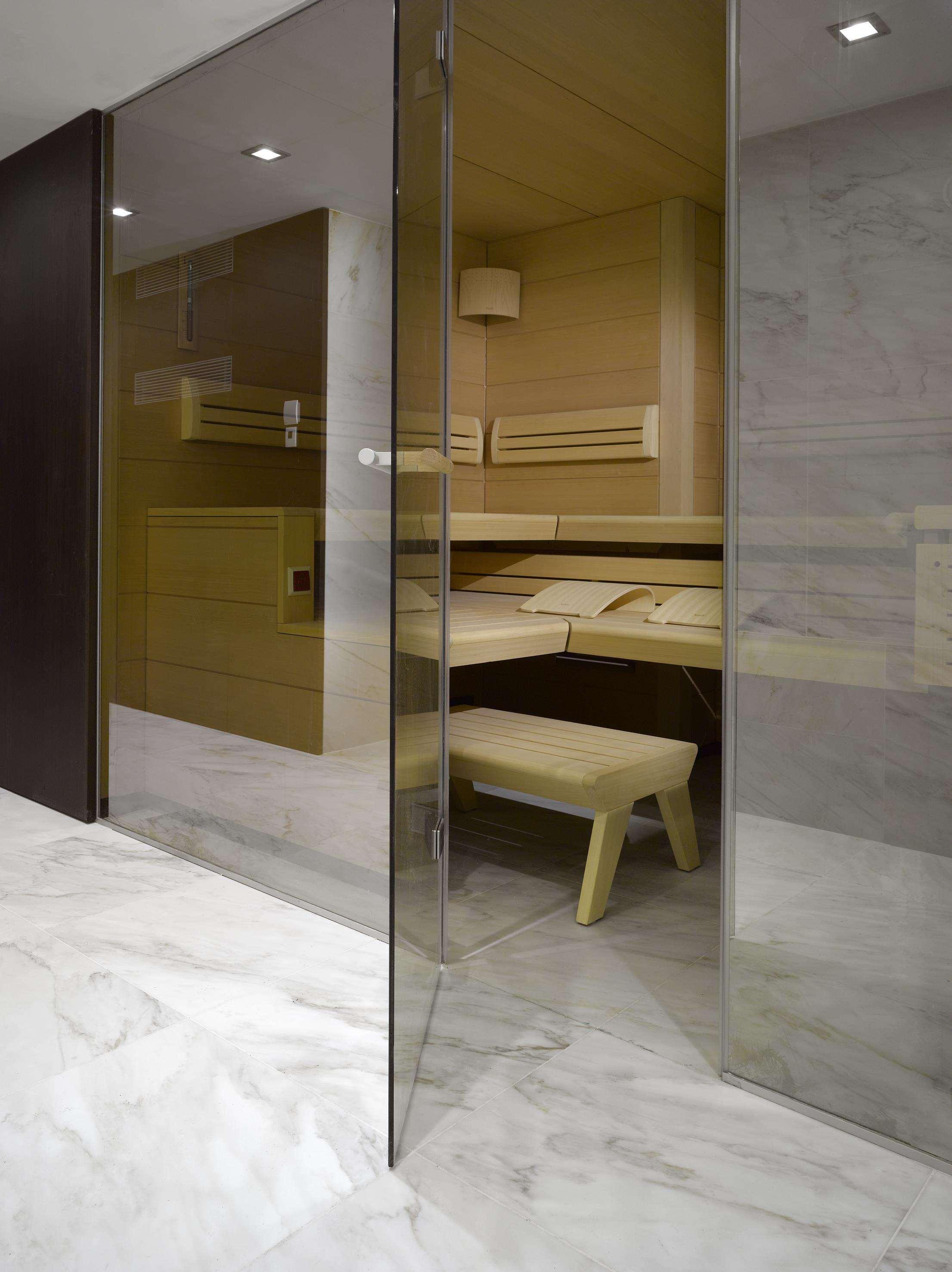 The Emblem - Preferred & Hotel Prague